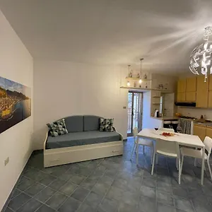 Appartamento Al Cortile, Cefalù
